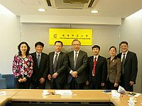 Prof. Jack Cheng (middle), Pro-Vice-Chancellor of CUHK welcomes Prof. Wang Jian (3rd from left), Vice-President of Fuzhou University and Prof. Lin Sizu (3rd from right), Vice-President of Fujian Agriculture and Forestry University.